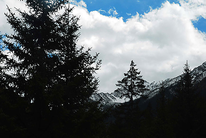 云染雪山 摄影 多棱镜