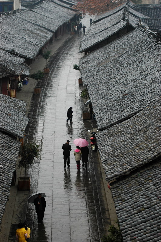 雨中小街 摄影 靖哥梦影