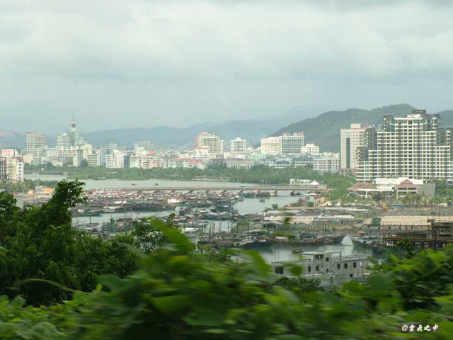 海南新渔村 摄影 云飞之中