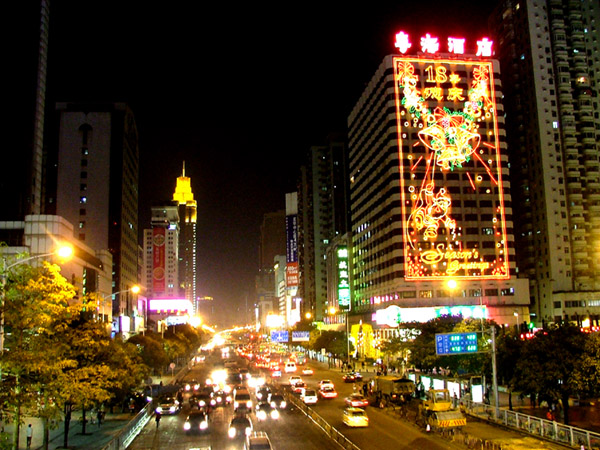 深南大道夜景 摄影 鹏城杜鹃