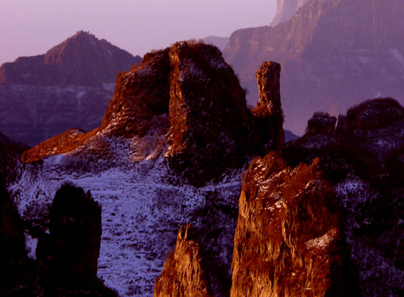 雪野驼峰 摄影 乐山郎