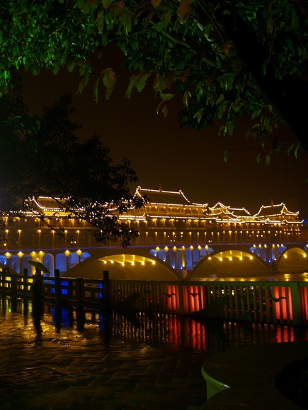 雅安雨城夜景 摄影 虫乙