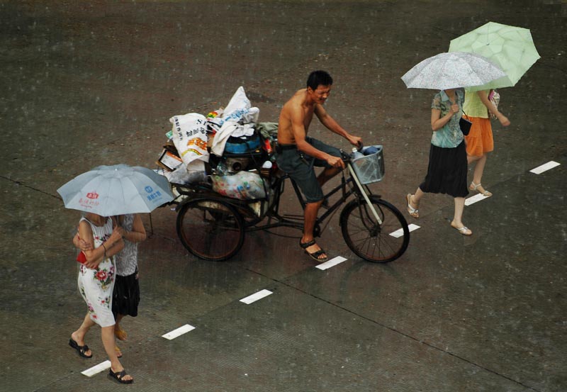 风雨同行 摄影 川东行者