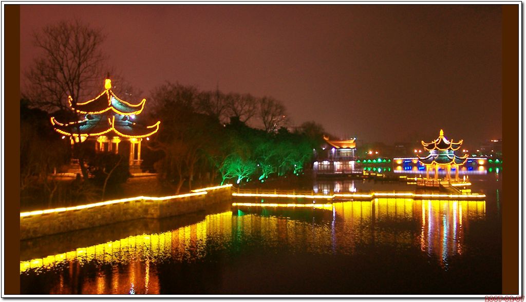 濠河夜景 摄影 冯虚御风