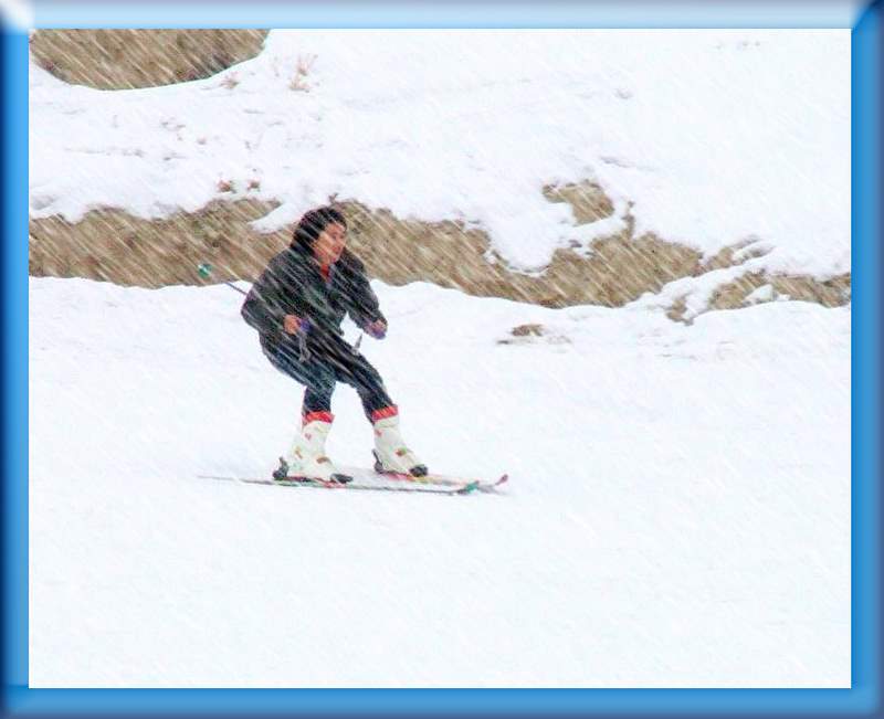 学滑雪 摄影 魏久淋