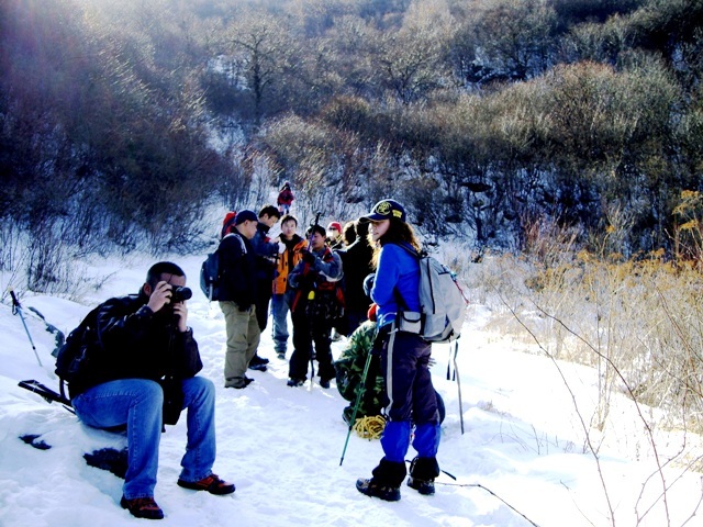 登雪山的驴友 摄影 光背面的微笑