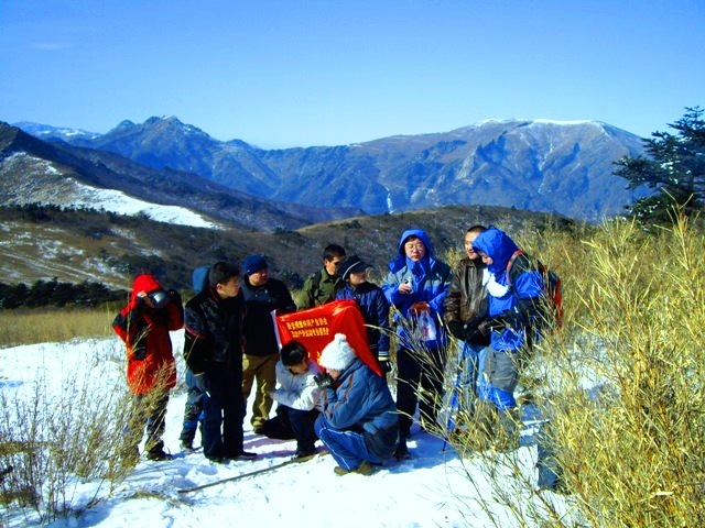 研究路线的登山者 摄影 光背面的微笑