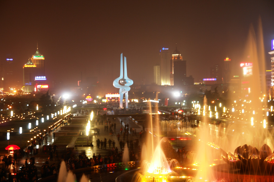 泉城广场夜景 摄影 莱州人