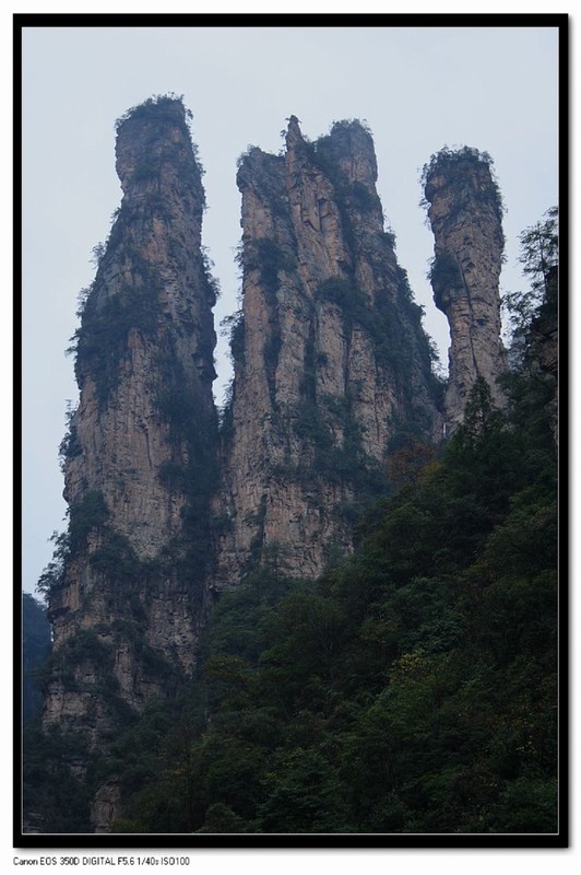 雾卷奇峰去,云推好嶂来 摄影 寒柳