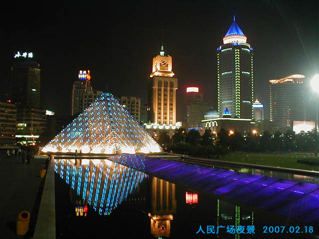 广场夜景 摄影 成林