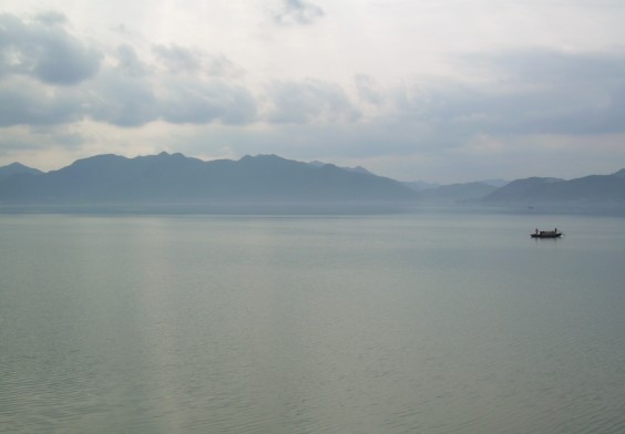 东钱湖风景 摄影 白色飘零