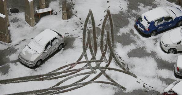 雪中车舞 摄影 大龟