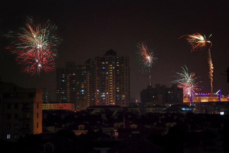 阳台上看正月十五的夜景 摄影 不再放弃