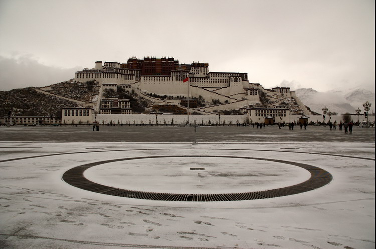 2007布达拉宫雪景 摄影 阳光雪人