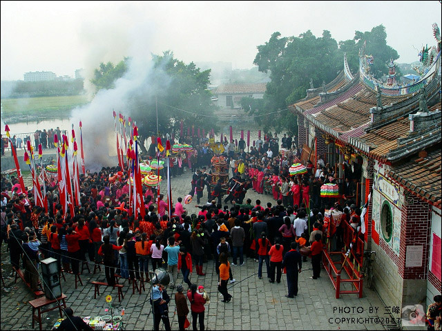 农家元宵祈好运 摄影 三峰