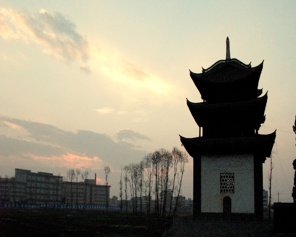 夕照恩播楼 摄影 乌蒙山人