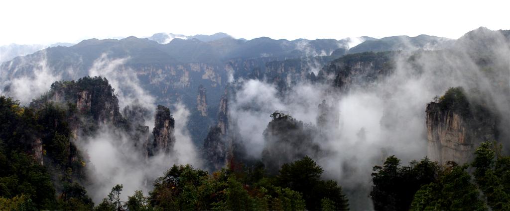 云涌天子山 摄影 江南雨