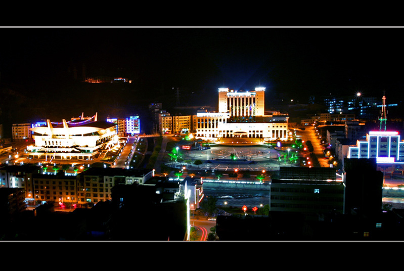 小城夜景 摄影 夏之梦