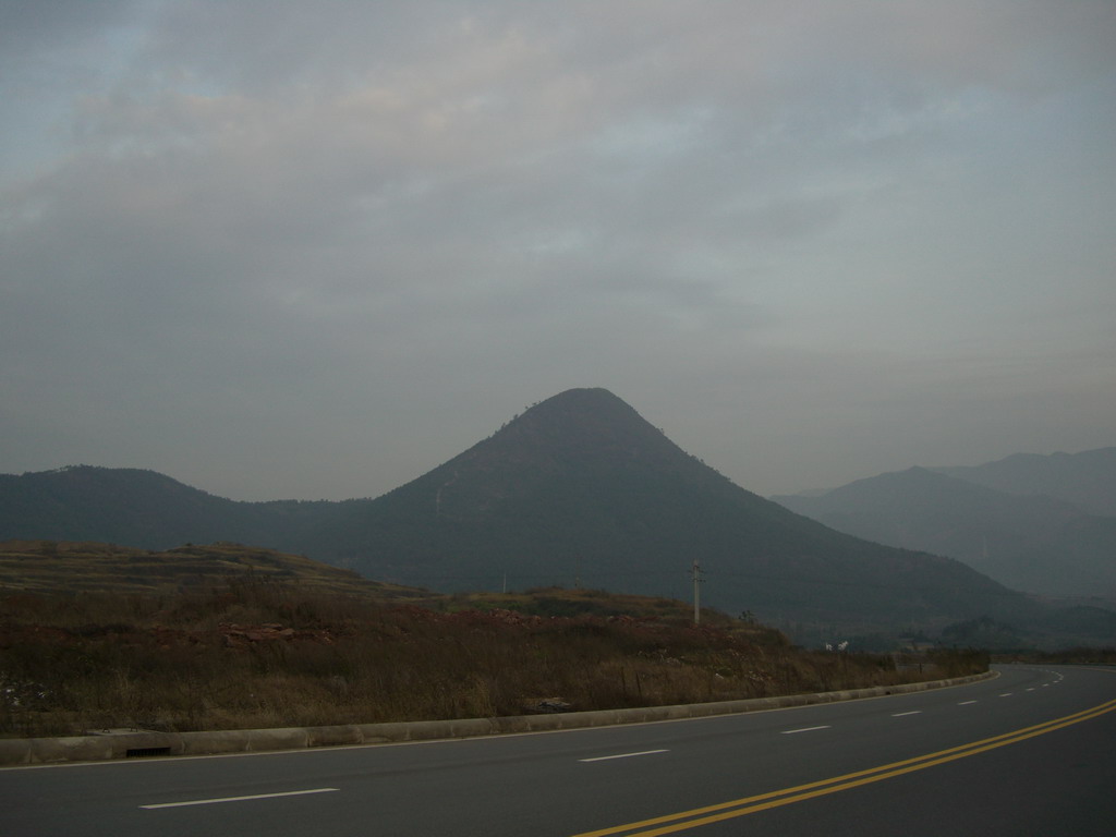 尖峰山 摄影 斤对金