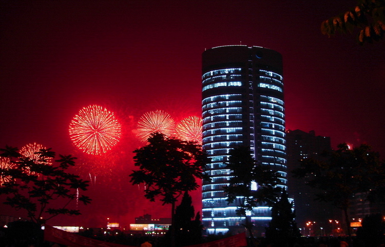 火树银花不夜天 摄影 南方夏日