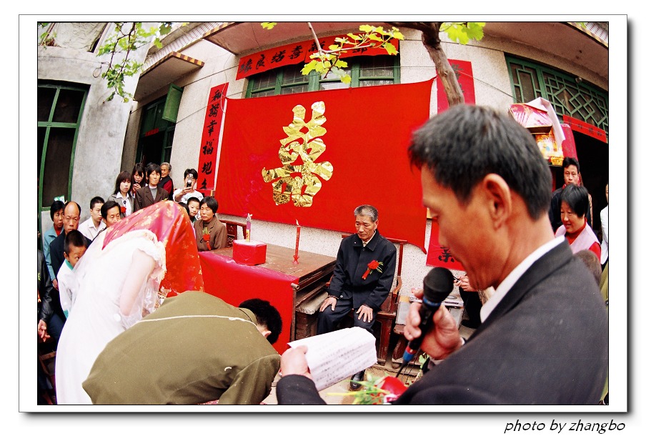 农家喜事------拜高堂 摄影 放不下色