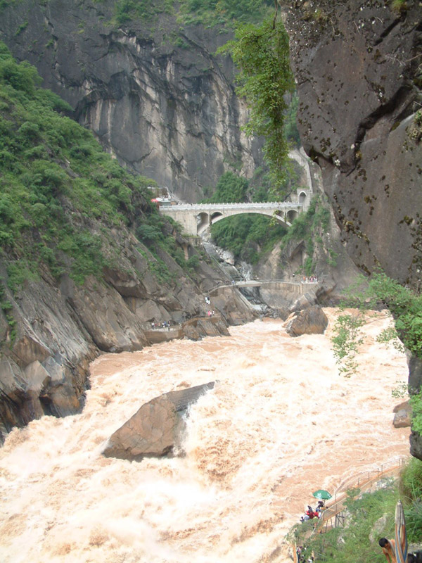 虎跳峡续二 摄影 小米丽雅