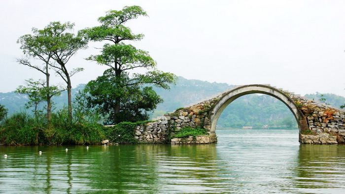 七星岩湖小景 摄影 tielong