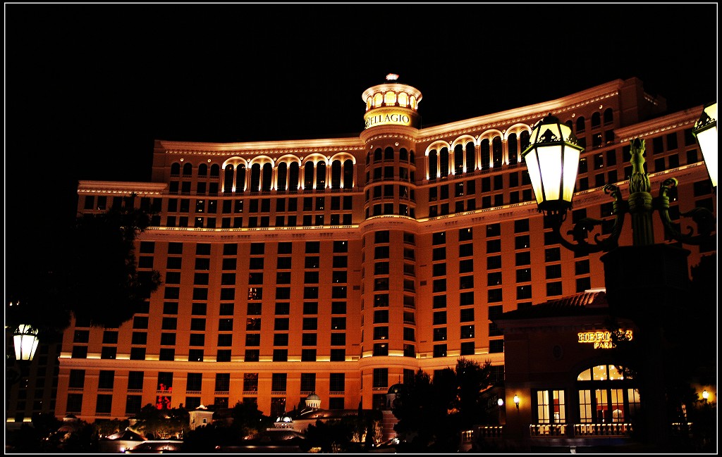 Bellagio in the Dark 摄影 弦影