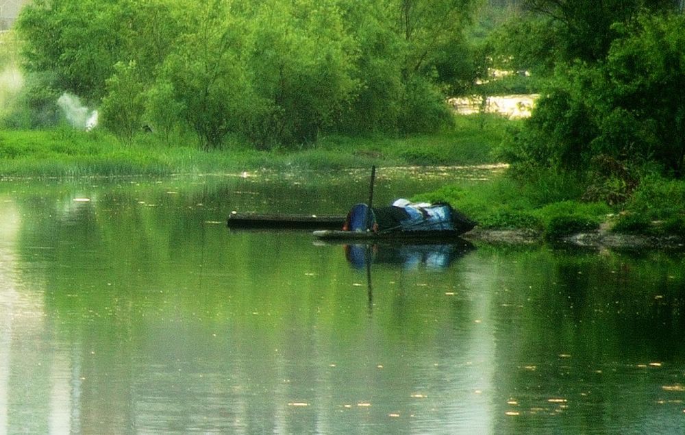 春雨之舟 摄影 淡淡