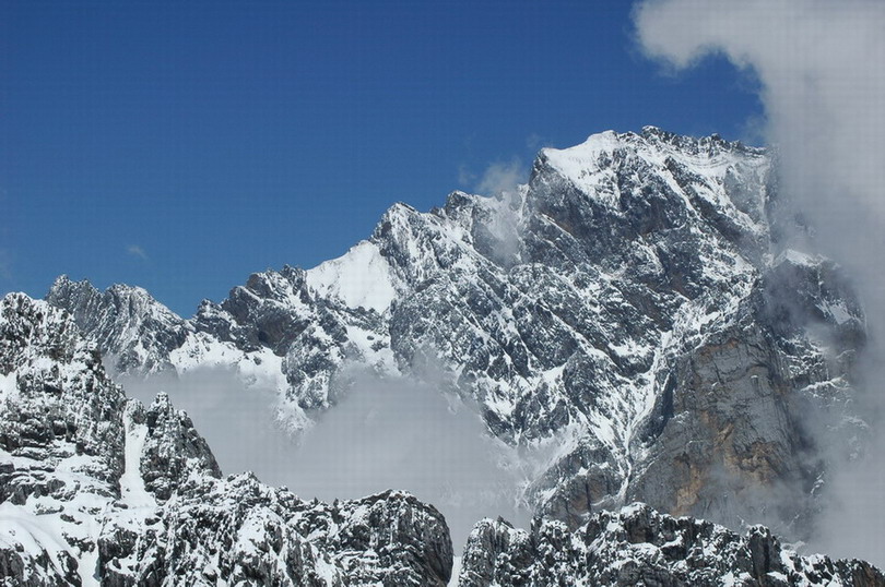 与雪山零距离 摄影 绿陌