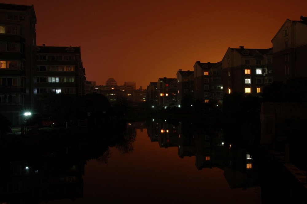 夕阳没，高楼建 摄影 南霁云