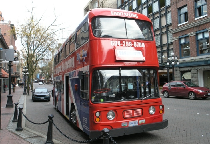 sightseeing bus in vancouver 摄影 starstarboy