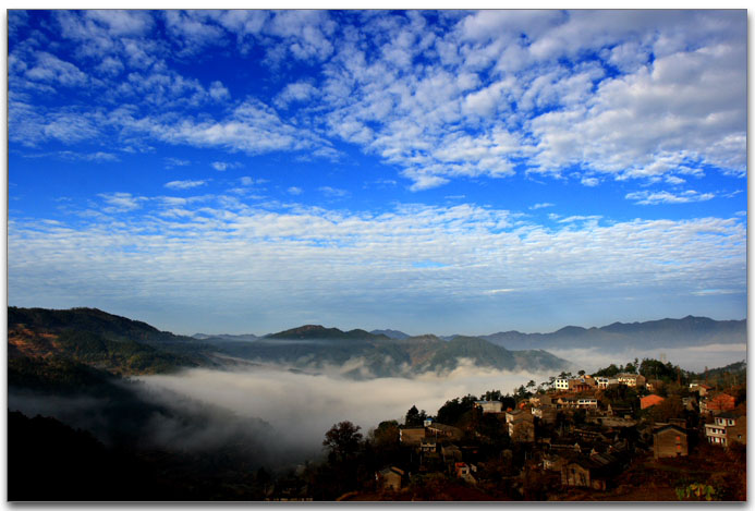 白云生处 摄影 山湾