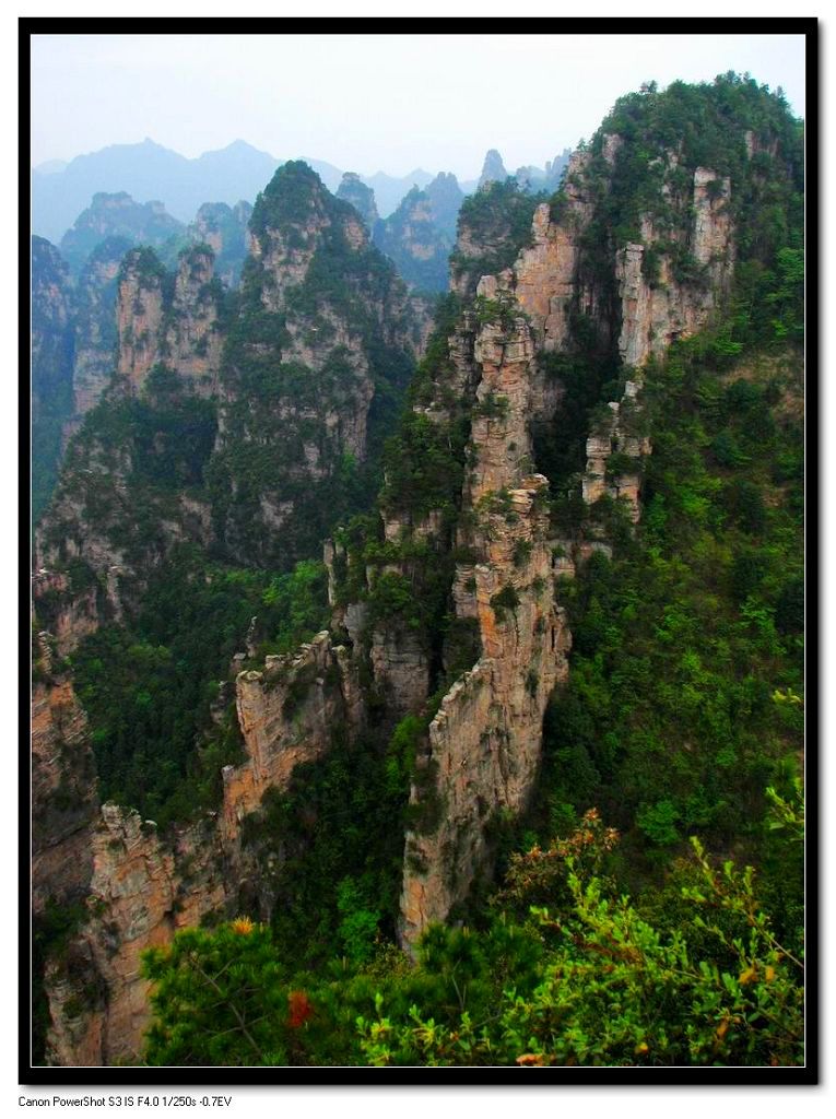 奇山峻峰（8） 摄影 清清荷韵