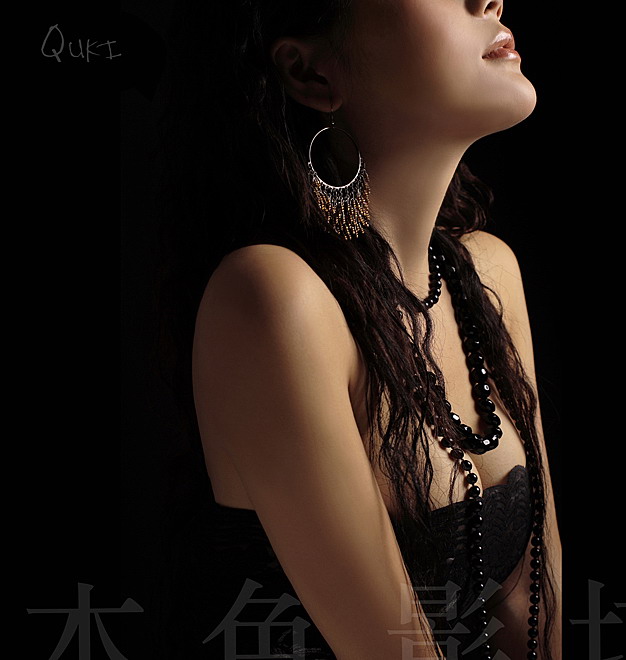 QUKI 摄影 凌子