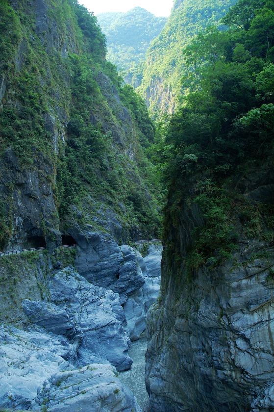 太鲁阁大峡谷-峰回路转 摄影 港城晨曦