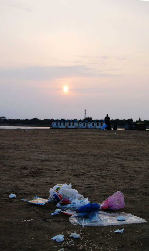 夕阳映衬下的“风景” 摄影 乷蘿雙树圓