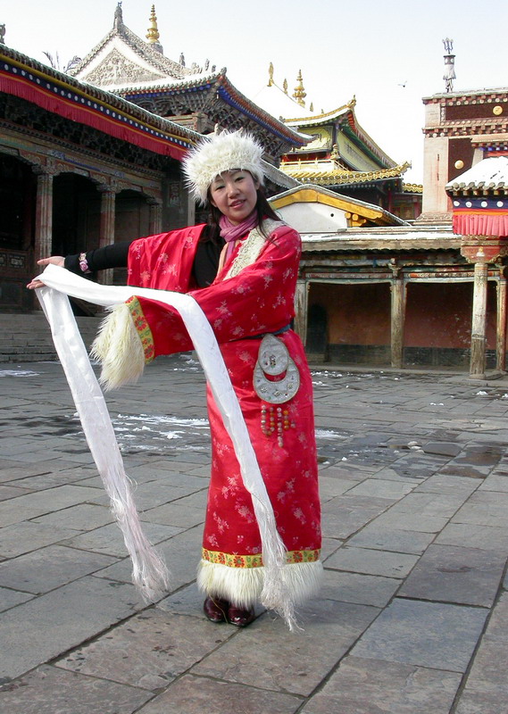 塔尔寺大金瓦殿一角 摄影 通城小雨