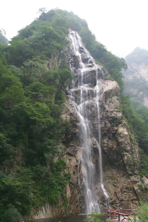 飞流直下 摄影 叶青春