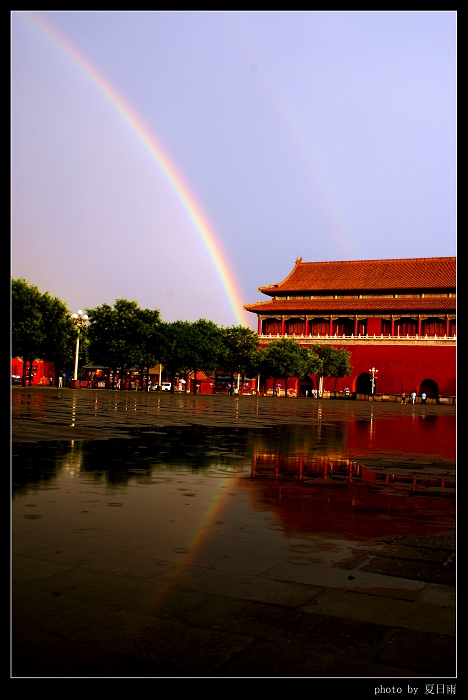 古楼天际 摄影 夏日雨