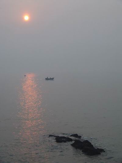 赶海归来 摄影 海云天