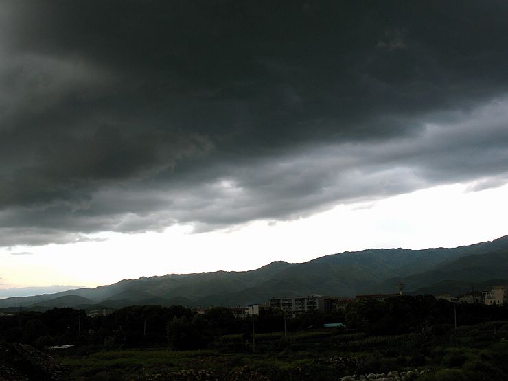 暴风雨来临前 摄影 阿民