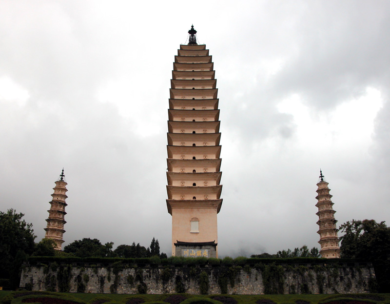 大理崇圣寺三塔 摄影 有味诗书