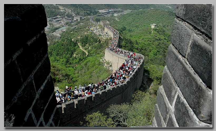 山舞人蛇 摄影 路明