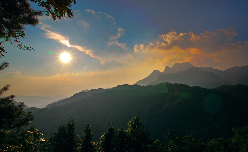 夕照如歌——安徽省岳西县明堂山小景 摄影 -深山红叶-