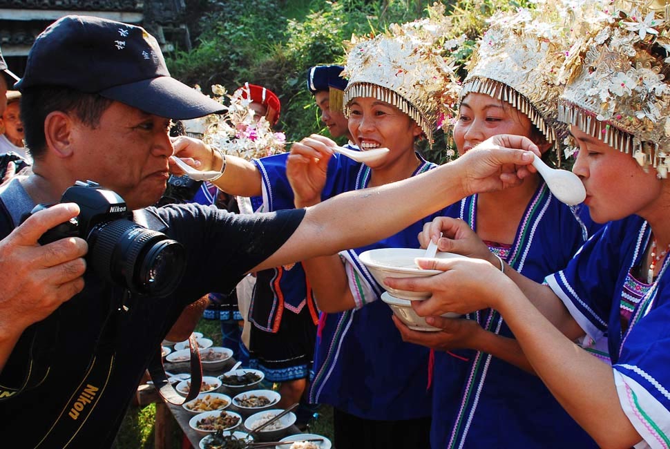 百家宴(四)酒不醉人人自醉 摄影 行走山水间