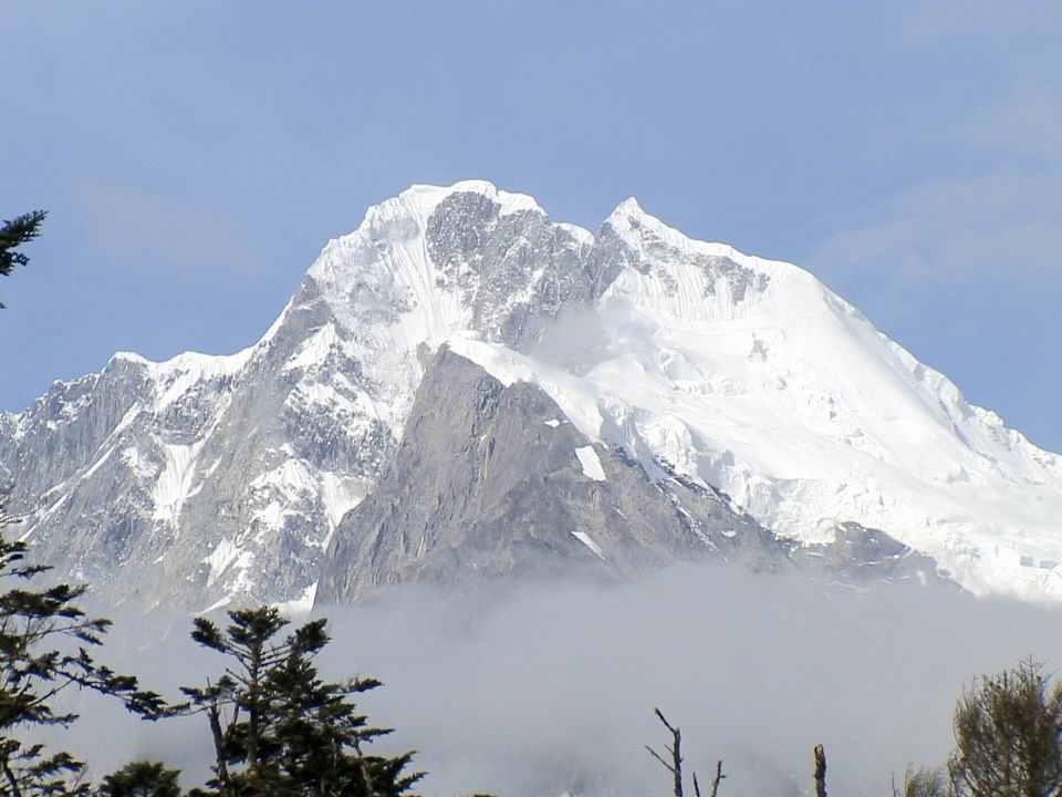 贡嘎雪山 摄影 neijie