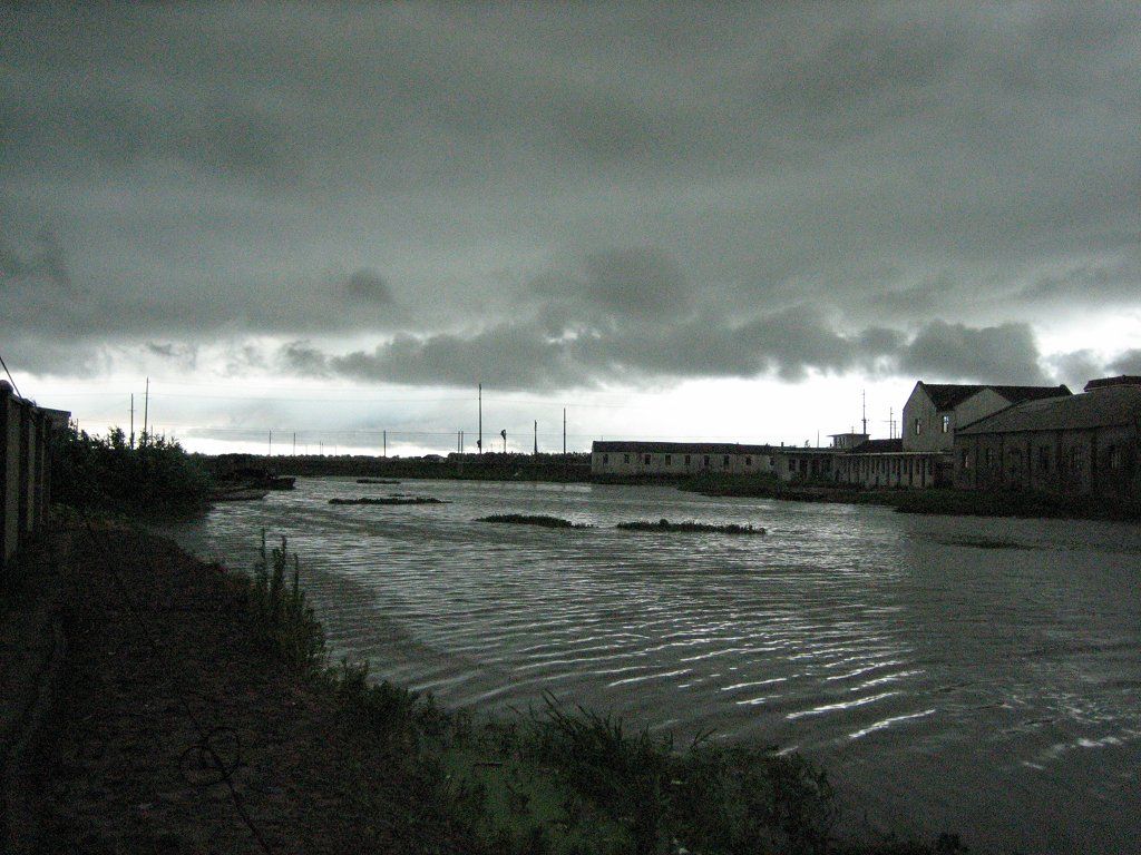 雷雨前 摄影 时尚老头儿