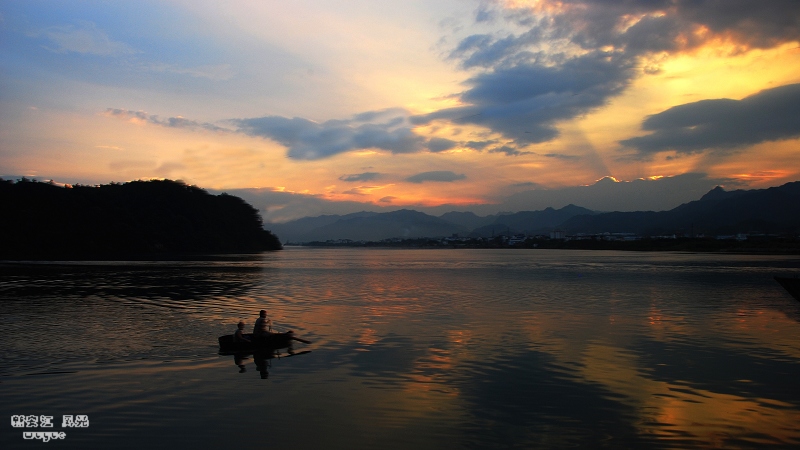 夕霞晚渡 摄影 若柳舞月