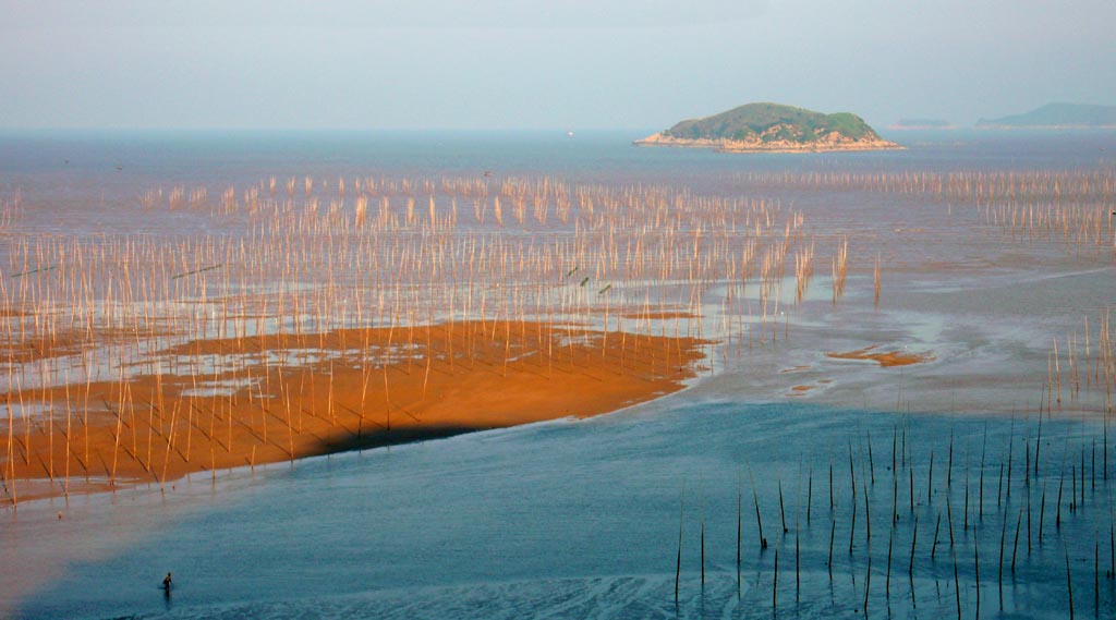 风平浪静 摄影 隔海遥望